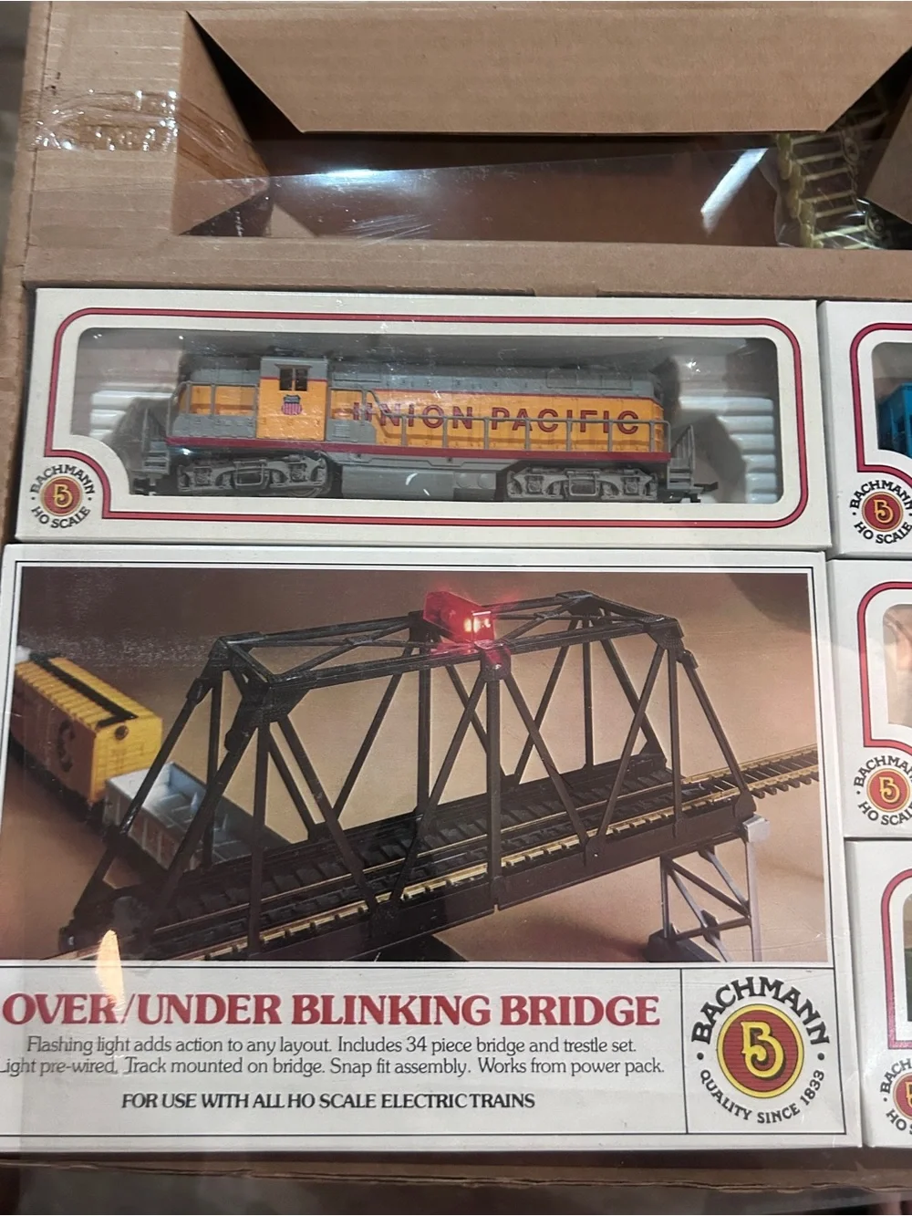 Vintage Bachmann Rail Builder HO Electric Train Set • Diesel Engine + 7 Cars